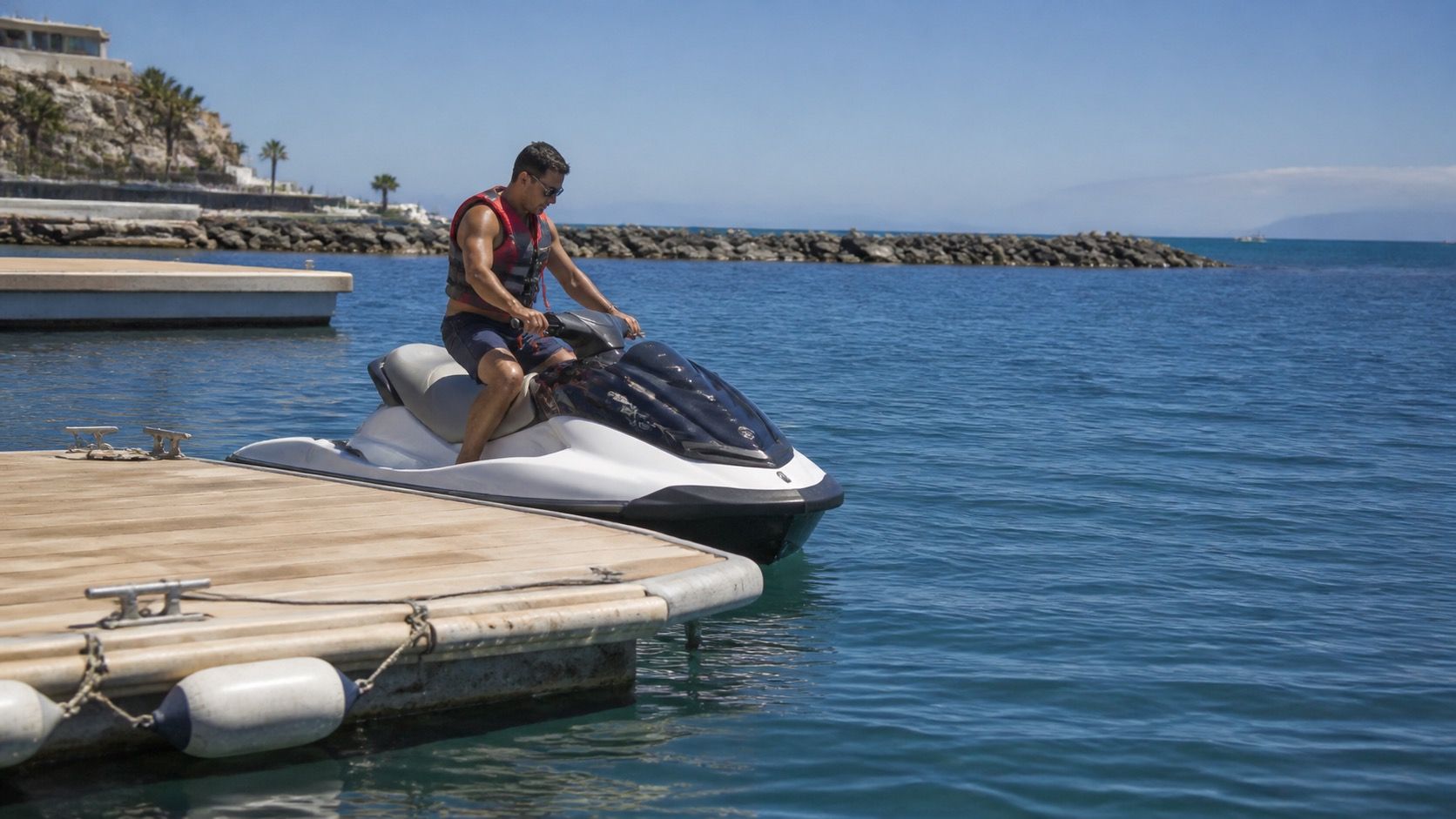 Jet ski desde Puerto Colón: qué esperar antes de salir al mar